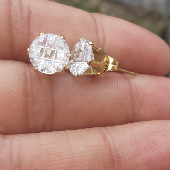 Gold filled earrings - Picture 2 of 3